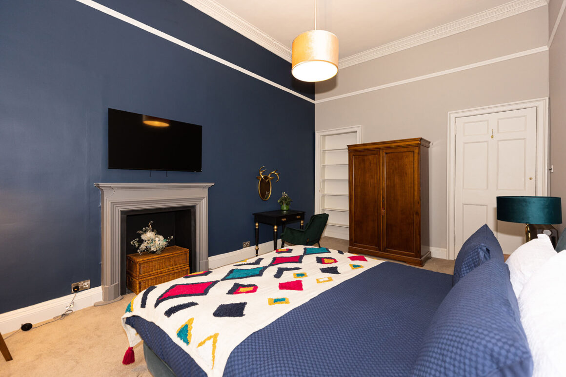 Ink Bedroom